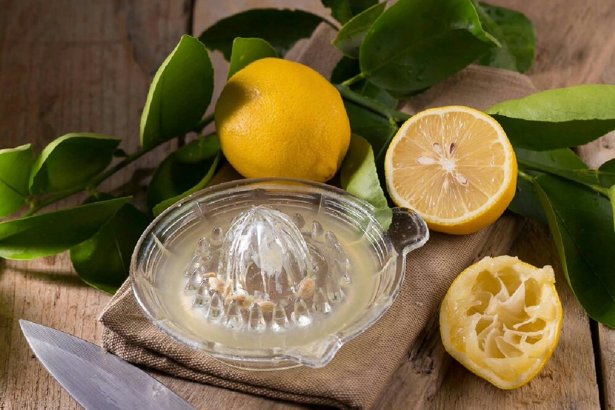 Se la crema al limoncello ti piace cremosa e leggera, prova questa ricetta senza panna pronta in pochi minuti